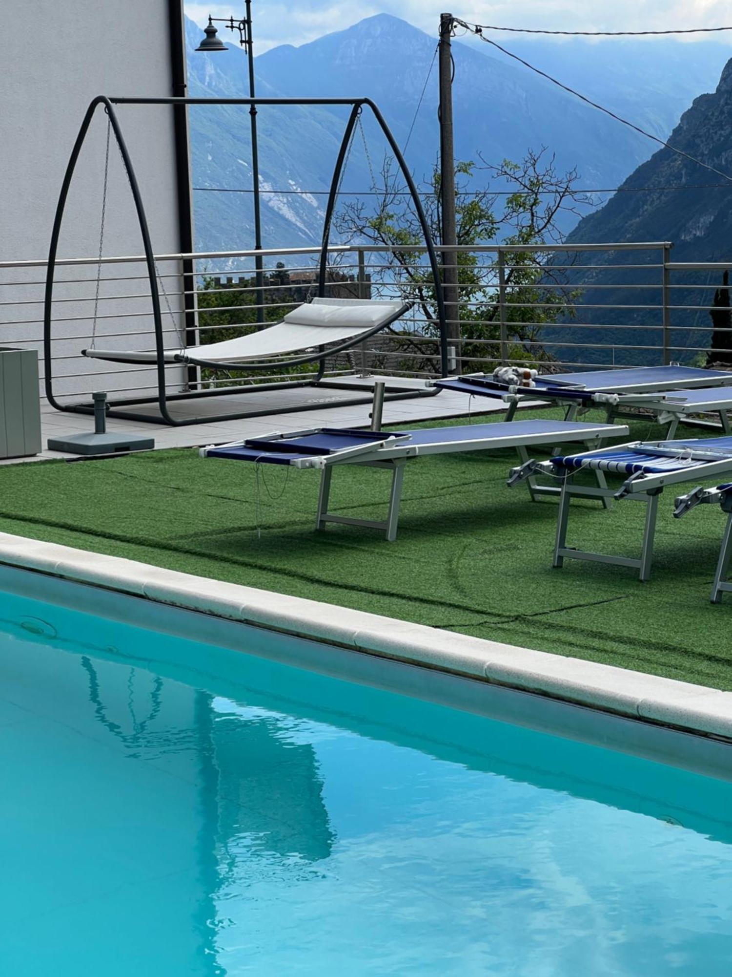Infinity View Garda Lake Тенно Экстерьер фото
