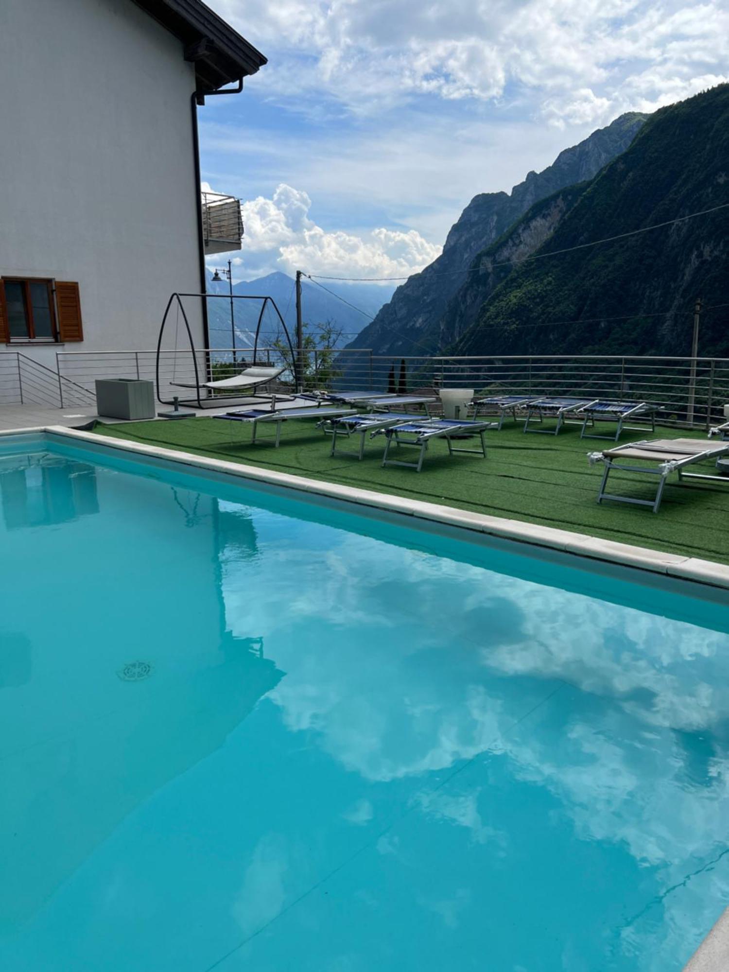 Infinity View Garda Lake Тенно Экстерьер фото