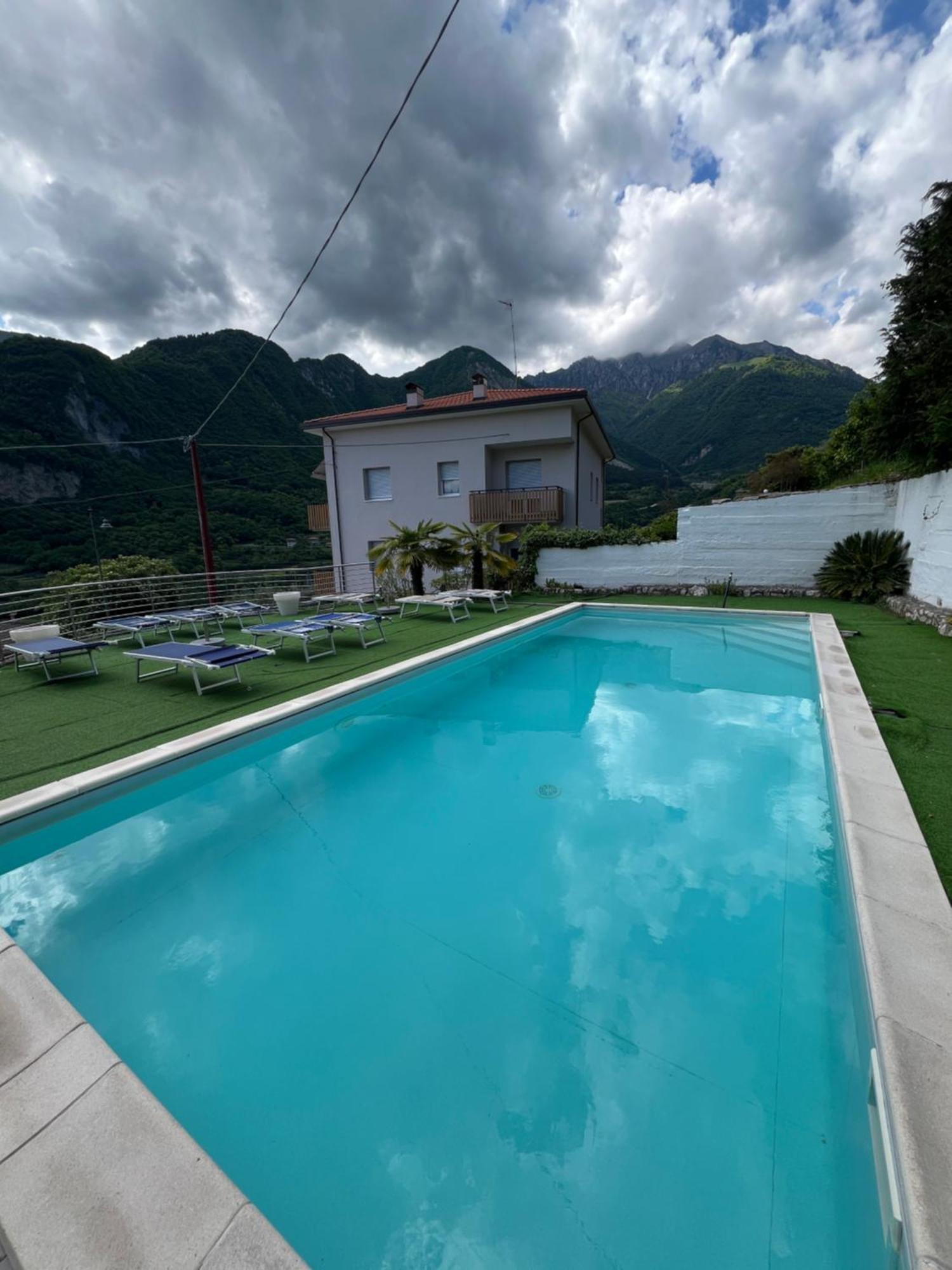 Infinity View Garda Lake Тенно Экстерьер фото