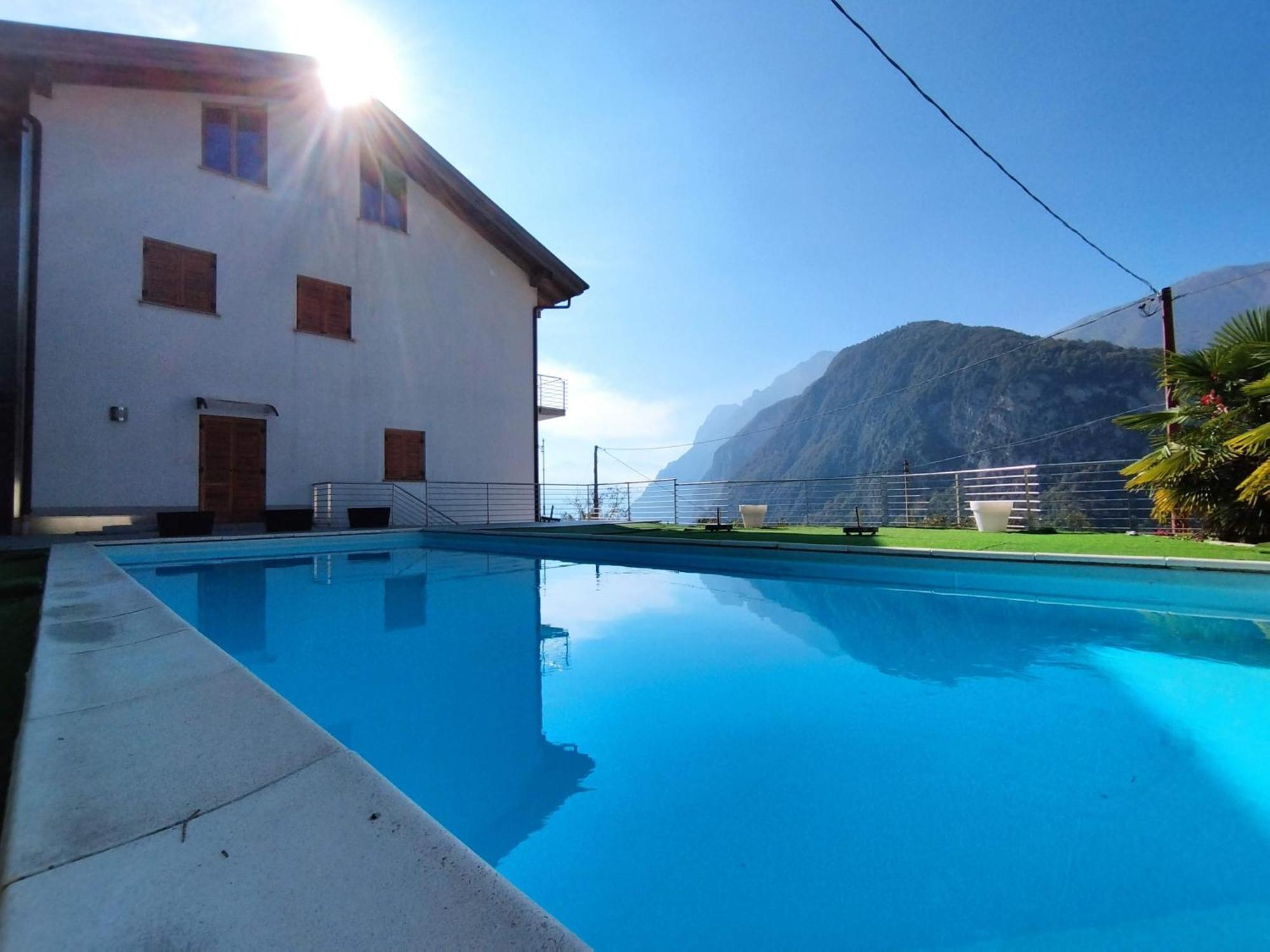 Infinity View Garda Lake Тенно Экстерьер фото